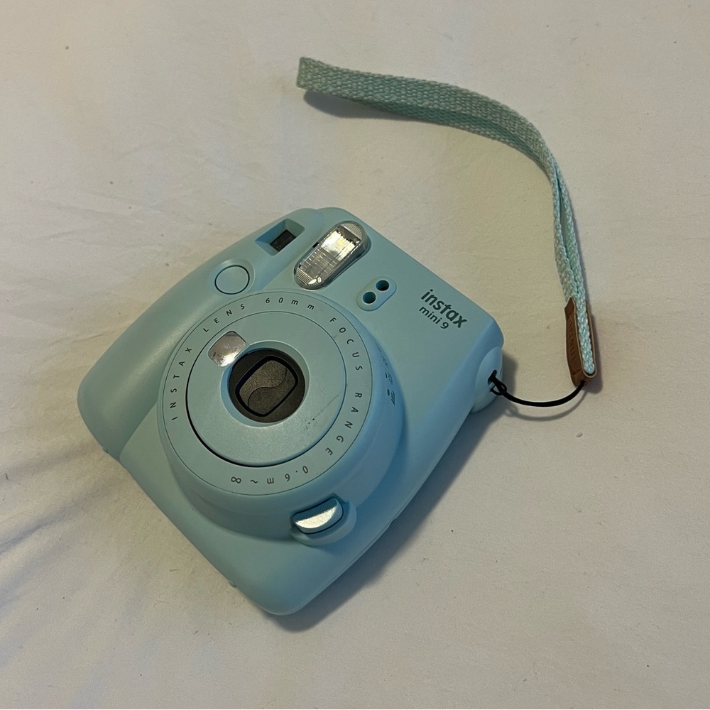 instax mini 9 polaroid camera